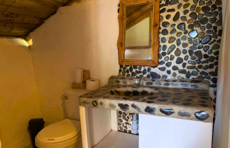 habitacion.-tierra-de-agua-aguila-eco-bano